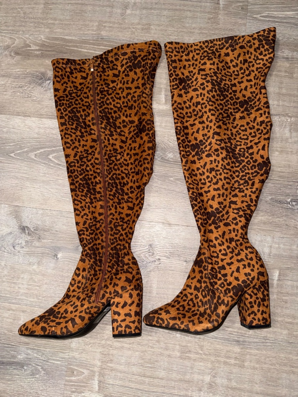 Torrid Leopard Print Knee-High Block Heel Boots Size 9 Wide New